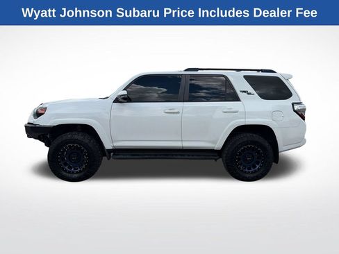 Used 2020 Toyota 4Runner TRD Off-Road Premium w/ Moonroof Package AWD/4WD image 3