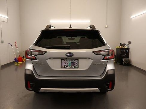 Used 2020 Subaru Outback Limited AWD/4WD image 3