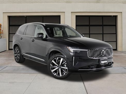 Certified 2025 Volvo XC90 B5 Core w/ Protection Package Premier image 34