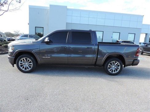 Used 2022 RAM 1500 Laramie w/ Sport Appearance Package image 8