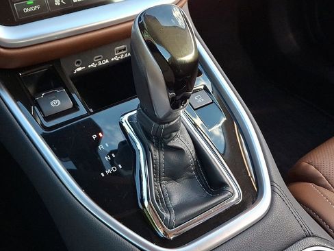 Used 2023 Subaru Legacy Touring XT image 13