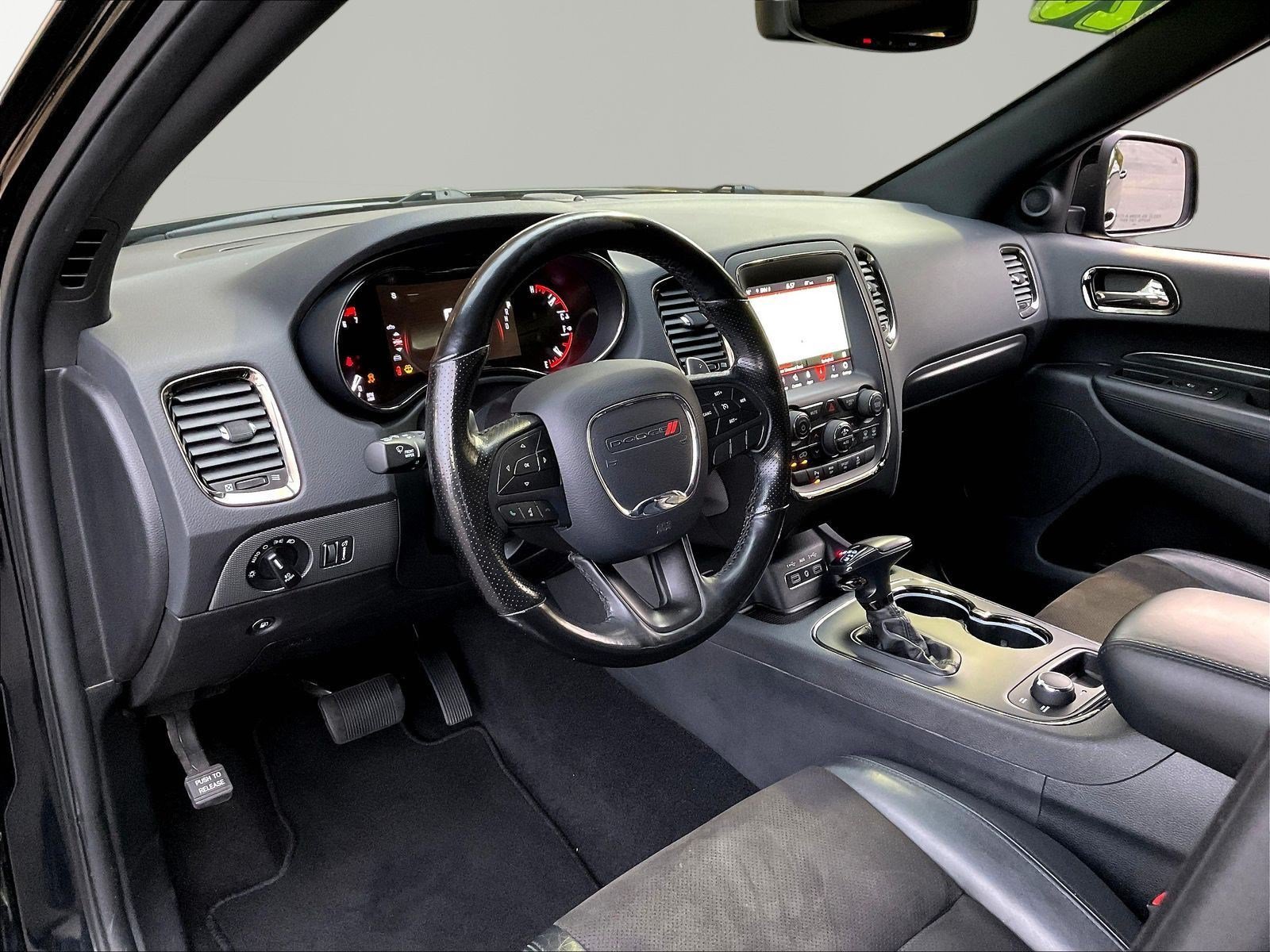 Used 2020 Dodge Durango R/T w/ Blacktop Package AWD/4WD image 16