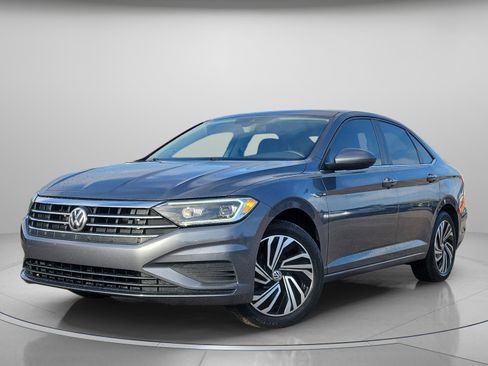 Used 2020 Volkswagen Jetta SEL image 2
