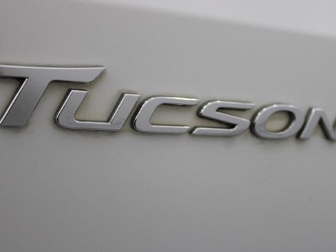 Used 2018 Hyundai Tucson SE FWD image 27