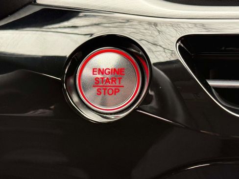 Certified 2023 Acura MDX SH-AWD w/ Technology Package image 25