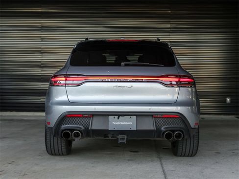 Used 2024 Porsche Macan S image 6