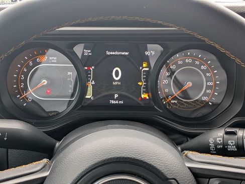 Used 2024 Jeep Wrangler Unlimited Sport AWD/4WD image 23