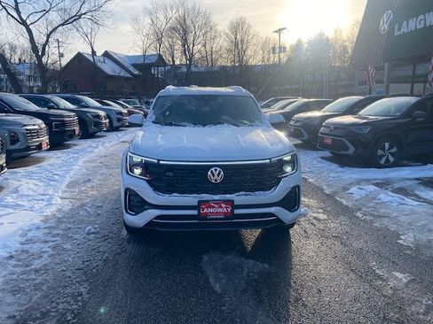 New 2026 Volkswagen Atlas SEL Premium R-Line image 2