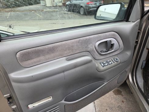 Used 2000 Chevrolet Silverado 3500 2WD Crew Cab image 10