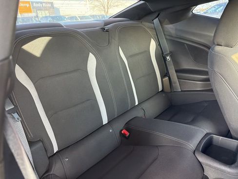 Used 2021 Chevrolet Camaro LT w/ Technology Package image 31