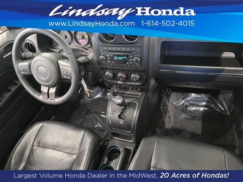 Used 2014 Jeep Patriot High Altitude FWD image 10