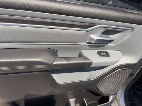 Used 2021 RAM 1500 Big Horn AWD/4WD image 12