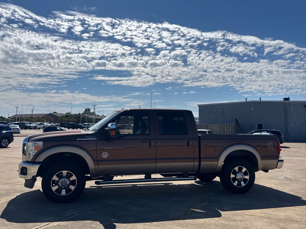Used 2011 Ford F250 Lariat w/ Lariat Interior Pkg AWD/4WD image 14