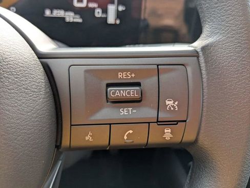 New 2026 Nissan Kicks SV w/ SV Premium Package FWD image 17