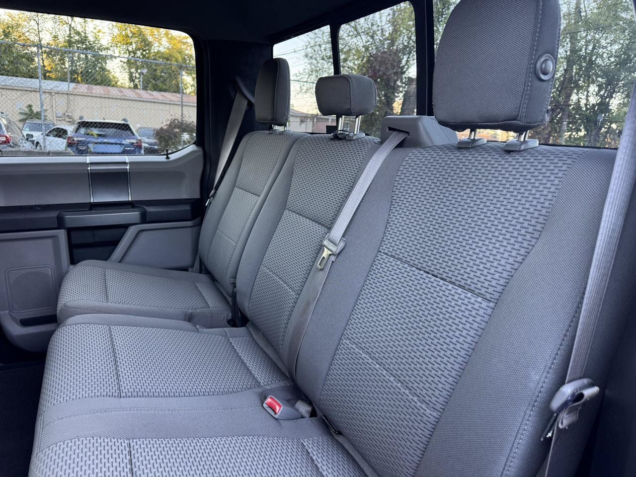 Used 2015 Ford F150 XLT w/ Equipment Group 302A Luxury RWD image 16