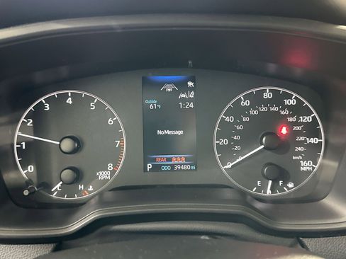 Used 2024 Toyota Corolla LE image 21