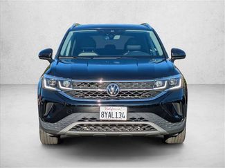 Certified 2022 Volkswagen Taos SEL w/ Panoramic Sunroof Package video 2