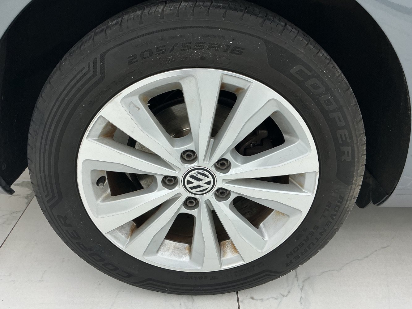 Used 2019 Volkswagen Golf S AWD/4WD image 45