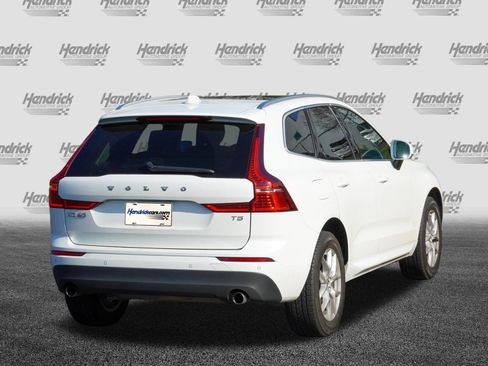 Used 2020 Volvo XC60 T5 Momentum w/ Protection Package FWD image 8
