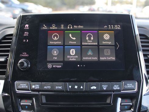 Certified 2024 Honda Odyssey Touring image 25