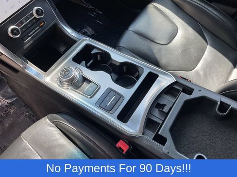 Used 2022 Ford Edge Titanium w/ Equipment Group 301A AWD/4WD image 10