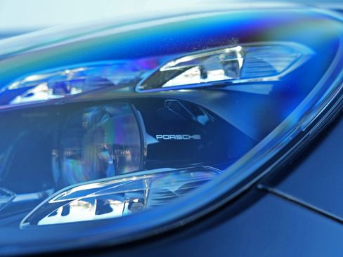 Used 2021 Porsche Cayenne Turbo S image 59