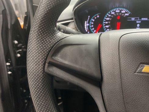 Used 2021 Chevrolet Trax LS image 23