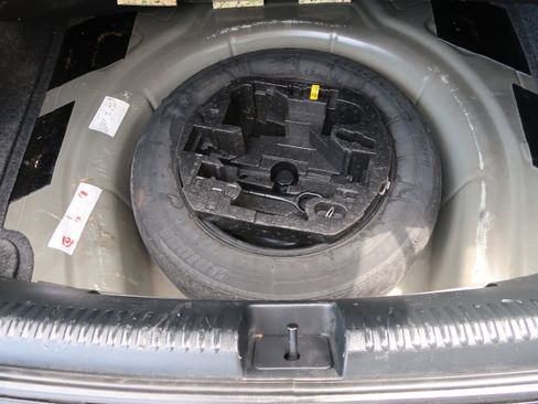 Used 2012 Volkswagen Jetta S FWD image 33