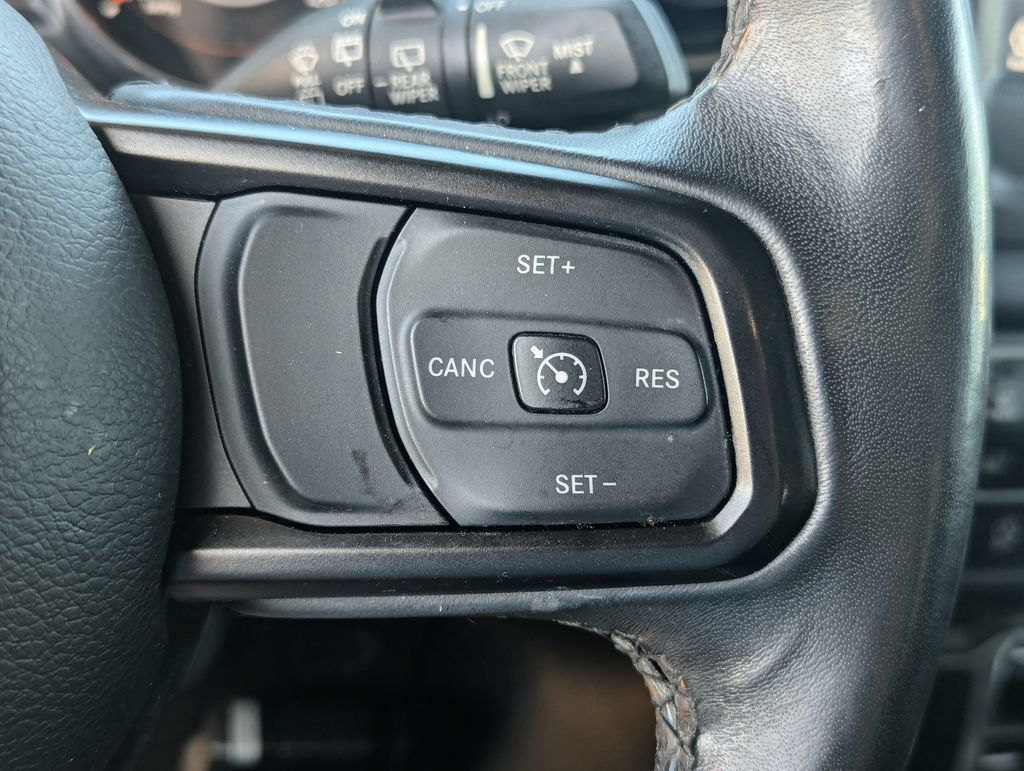 Used 2019 Jeep Wrangler Unlimited Sport S AWD/4WD image 21