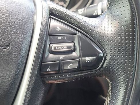Used 2017 Nissan Maxima Platinum FWD image 13