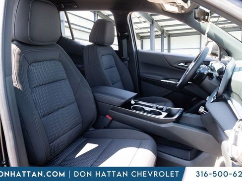New 2026 Chevrolet Equinox LT w/ Safety and Technology Package AWD/4WD image 18