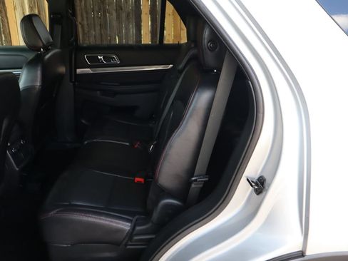Used 2019 Ford Explorer Sport AWD/4WD image 20