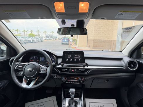 Used 2019 Kia Forte EX FWD image 19