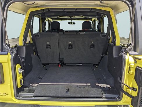 Used 2023 Jeep Wrangler Sport S image 9