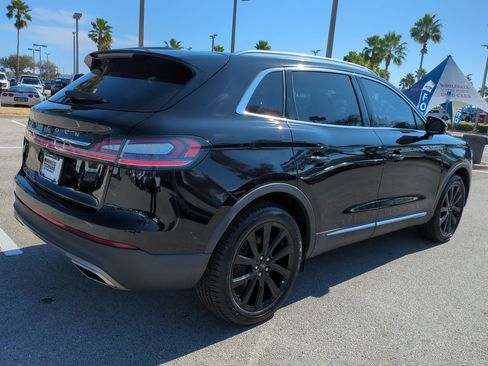 Certified 2023 Lincoln Nautilus Reserve w/ Monochromatic Package image 4