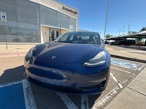 Used 2018 Tesla Model 3 AWD/4WD image 2