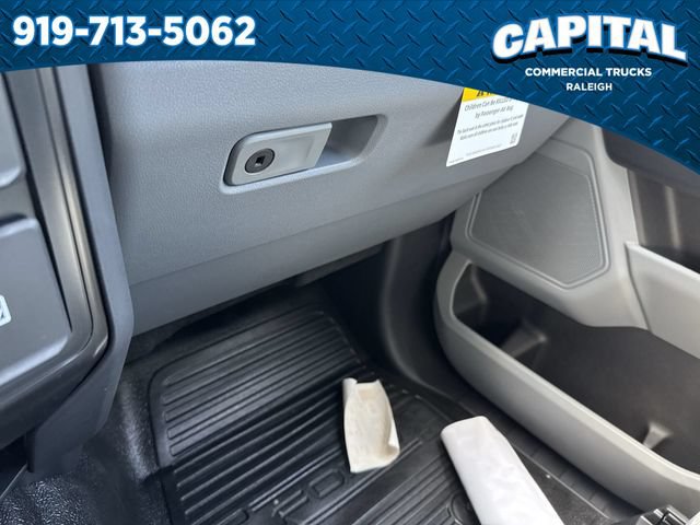 New 2026 Ford F550 4x4 Crew Cab image 29