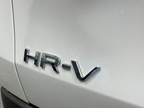 New 2026 Honda HR-V LX image 10