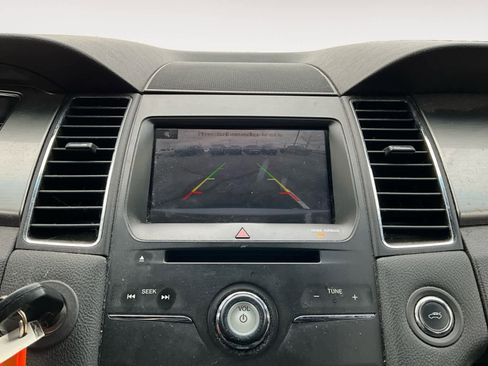 Used 2014 Ford Taurus SEL w/ Equipment Group 201A image 17