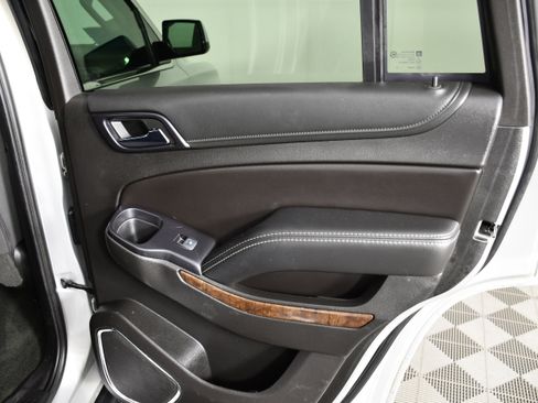 Used 2018 Chevrolet Tahoe LS AWD/4WD image 44