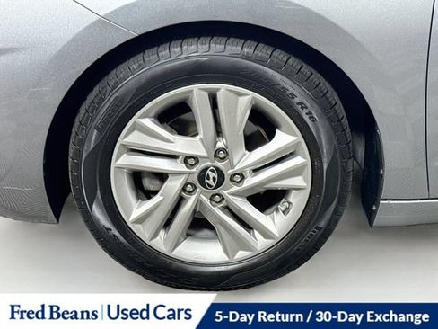 Used 2019 Hyundai Elantra Value Edition FWD image 36