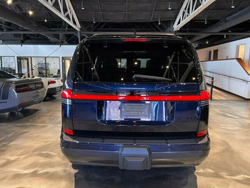 Used 2024 Lexus GX 550 w/ Accessory Package (31) image 4