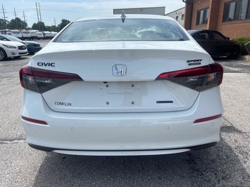 Used 2026 Honda Civic FWD Hybrid Sedan image 13