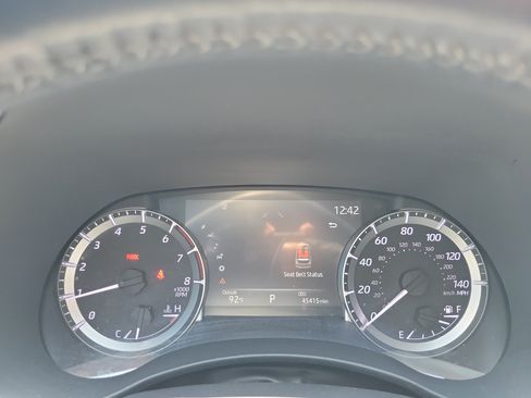 Used 2023 Toyota Highlander XLE FWD image 24