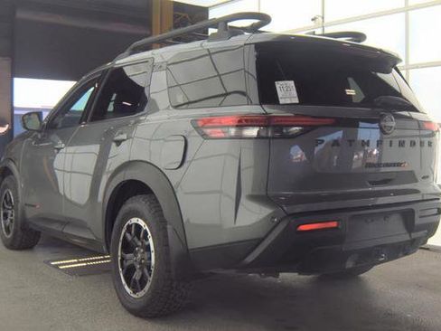 Used 2023 Nissan Pathfinder Rock Creek image 6