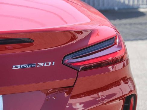 New 2026 BMW Z4 sDrive30i w/ Shadowloine Package image 7