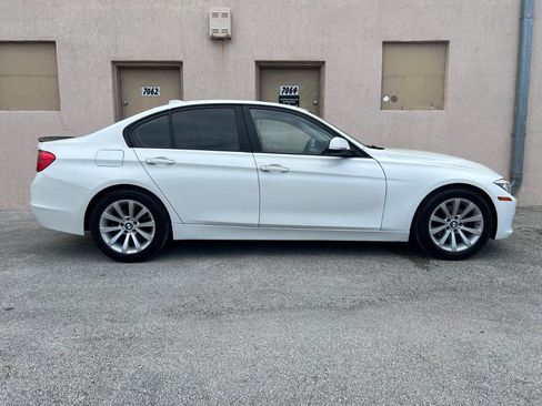 Used 2014 BMW 320i Sedan RWD image 15