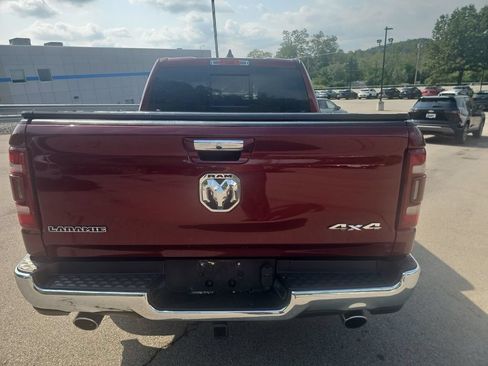 Used 2022 RAM 1500 Laramie AWD/4WD image 7