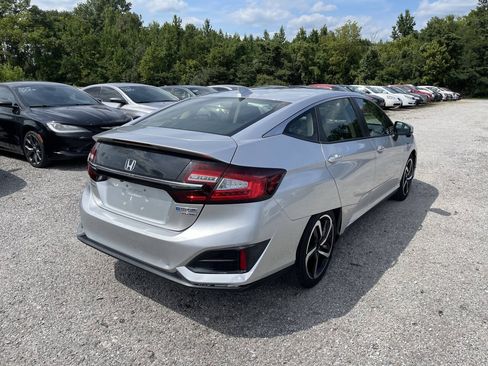 Used 2018 Honda Clarity Touring image 5