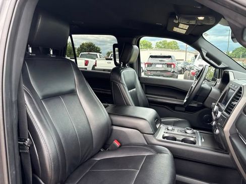 Used 2020 Ford Expedition Max XLT w/ Equipment Group 202A AWD/4WD image 11
